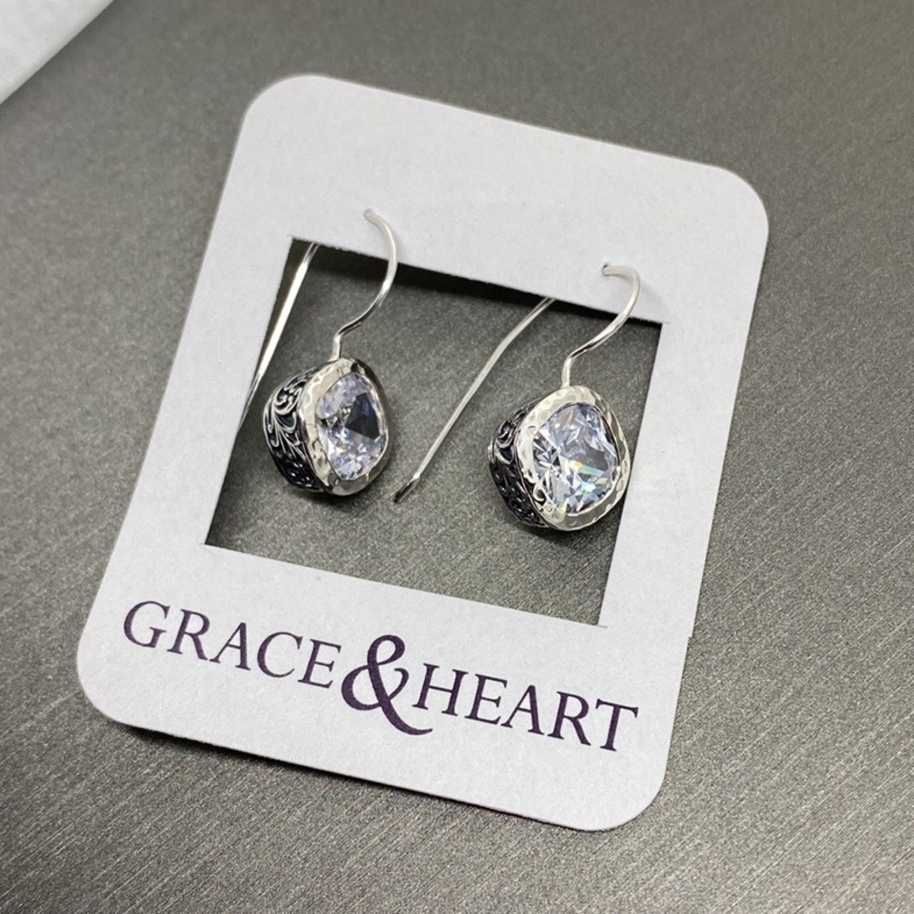 Grace & Heart G&H SPARKLE DAY Earrings .925 Sterling Silver/CZ 1” E-1800 Jewelry